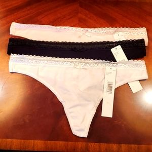 DKNY Set of 3 Thong Panties